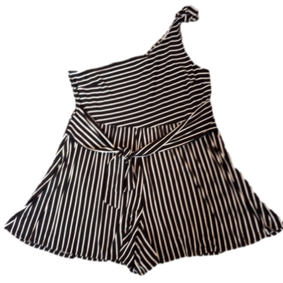 Cato Dresses & Skirts - Cato Summer Love Tie Shoulder Romper Dress Size 22/24W